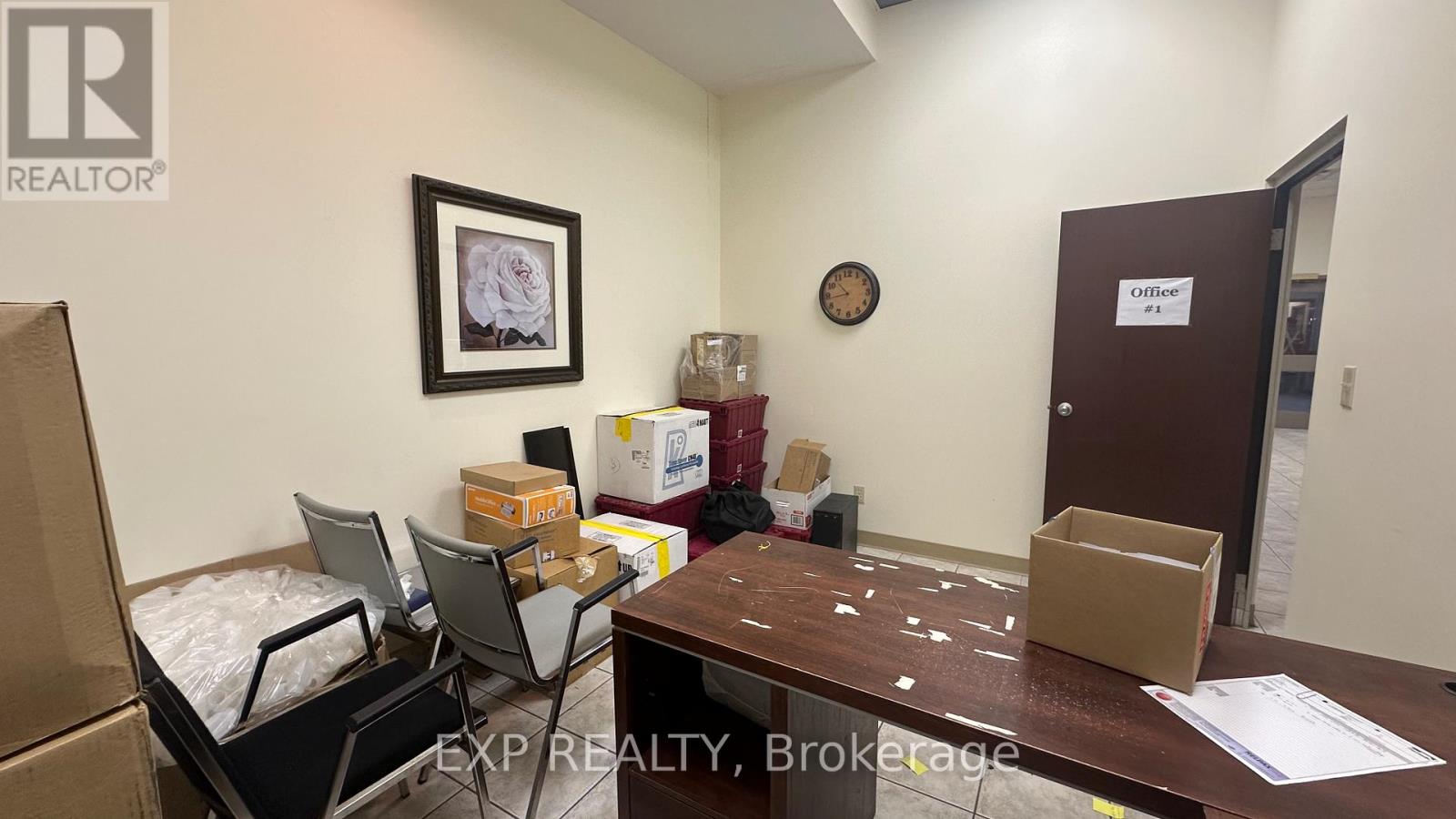 Commercial Lease in Guelph (Downtown) 3