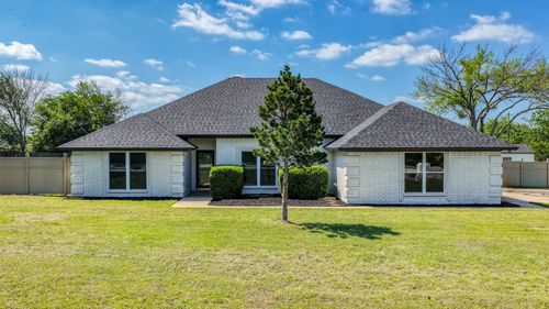 142 Lori Dr, Willow Park, TX, 76087-7422 | Card Image