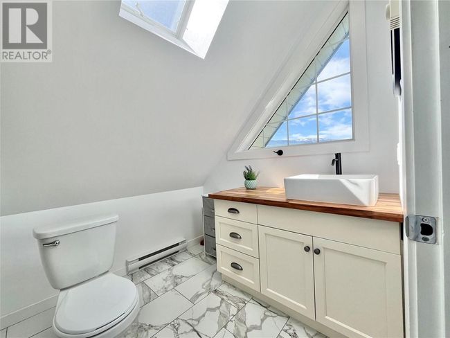 4784 Ivy Rd, House other with 5 bedrooms, 5 bathrooms and 5 parking in Eagle Bay BC | Image 38