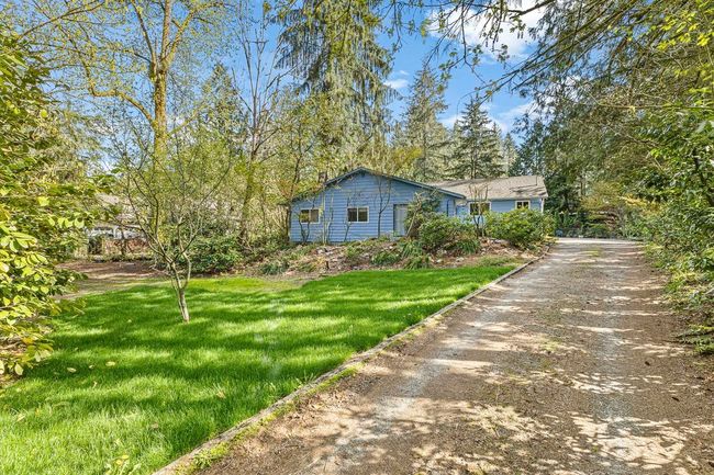 23348 Dogwood Avenue, House other with 4 bedrooms, 1 bathrooms and 12 parking in Maple Ridge BC | Image 28