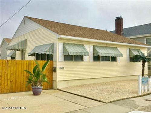 320 Webster Ave, Seaside Heights, NJ, 08751-2336 | Card Image