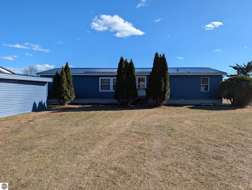 6930 E Willard Road, Vestaburg, MI, 48891 | Card Image
