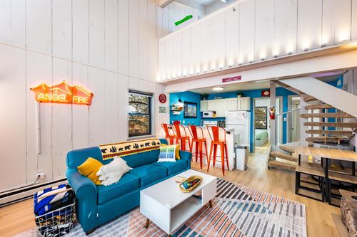 323-25 Jackson Hole Rd, Angel Fire, NM, 87710-8040 | Card Image