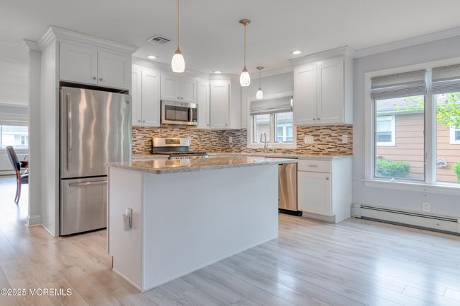 Kitchen | Image 13