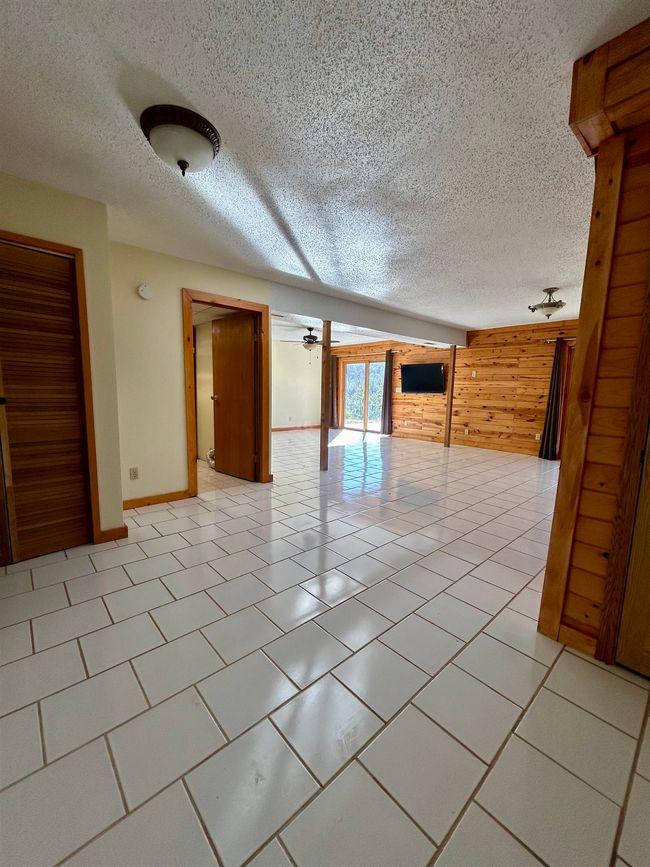 27301 Simunek Court Road, House other with 4 bedrooms, 3 bathrooms and null parking in Hot Springs SD | Image 26