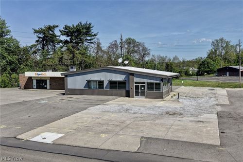 1414 Chestnut St, Coshocton, OH, 43812-1401 | Card Image