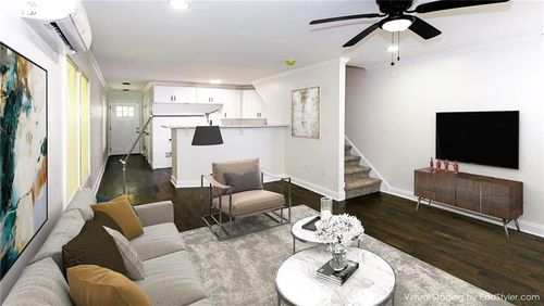 2027 Lois Pl Nw, Atlanta, GA, 30318-3925 | Card Image