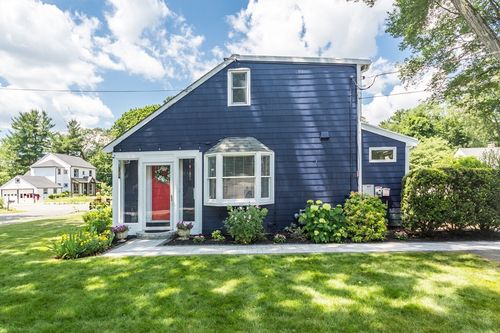 2 Beverly Rd, Natick, MA, 01760-1918 | Card Image