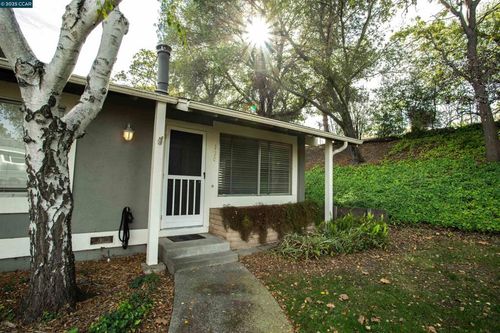 130 Summerside Cir, Danville, CA, 94526-5121 | Card Image