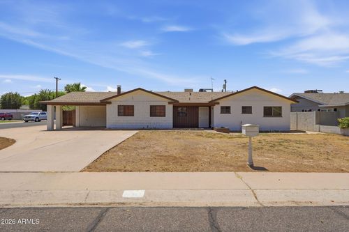 5517 E Avalon Drive, Phoenix, AZ, 85018 | Card Image