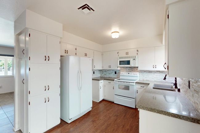 APT-2 - 102 E 18 Th St, Condo with 1 bedrooms, 1 bathrooms and null parking in Marysville CA | Image 22
