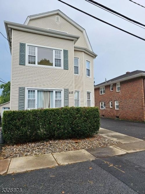 apt-2-117 Hawthorne Ave, Hawthorne, NJ, 07506-1349 | Card Image