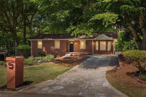 2522 Frost Dr Sw, Marietta, GA, 30008-4556 | Card Image