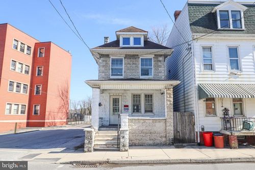 600 W College Ave, YORK, PA, 17401-3869 | Card Image