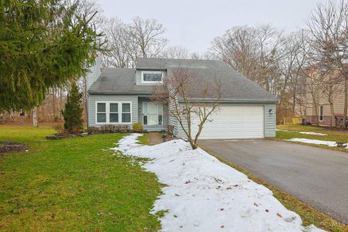 8111 Saddleback Pl, Maineville, OH, 45039-9507 | Card Image