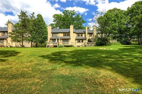 16-16 Fox Run, Woodbury, CT, 06798-3214 | Card Image