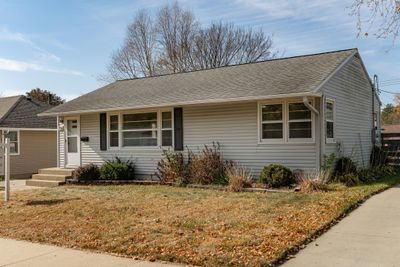 721 17th Avenue Ne, House other with 3 bedrooms, 1 bathrooms and null parking in Rochester MN | Image 2