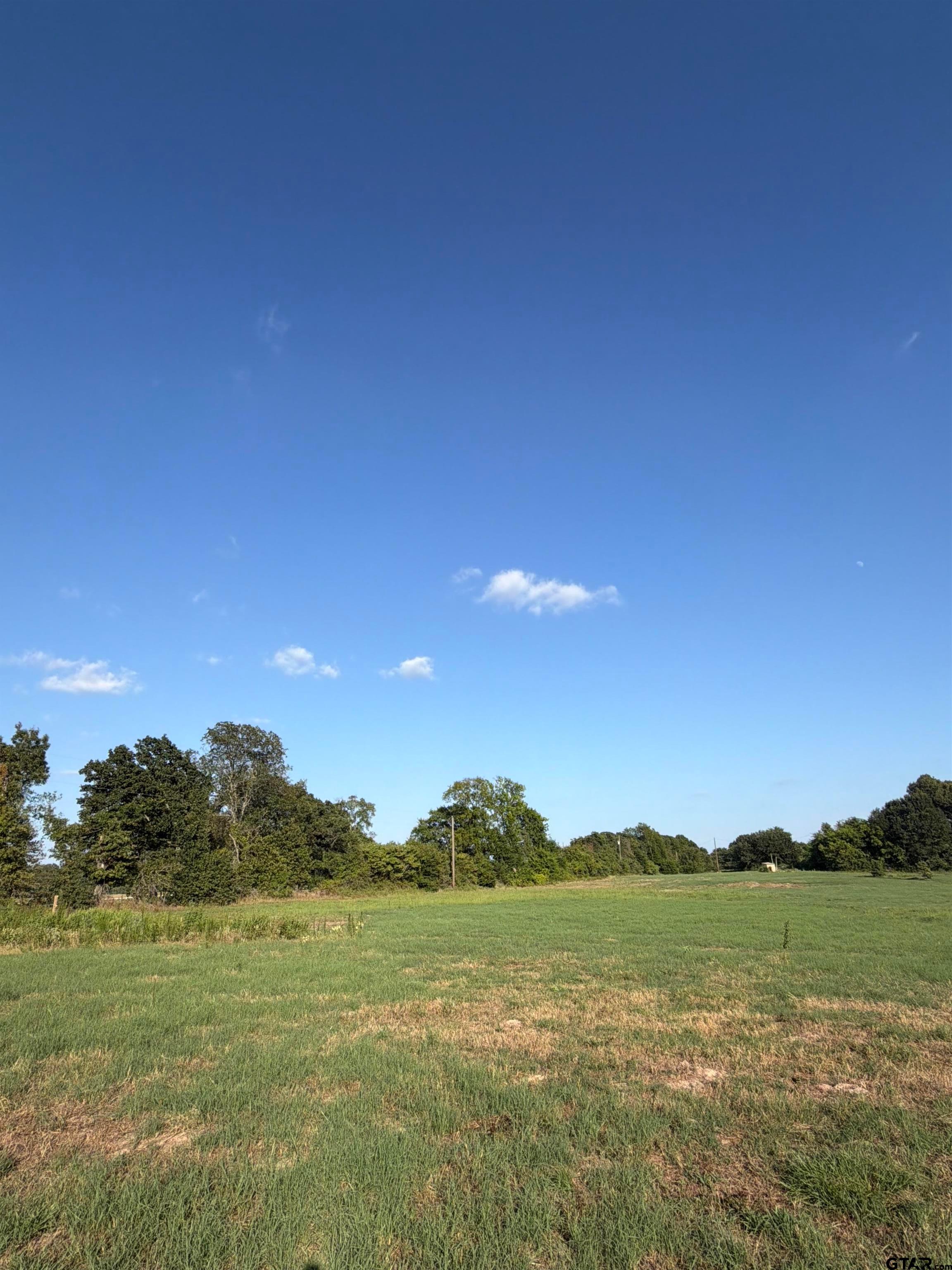Land in Edgewood