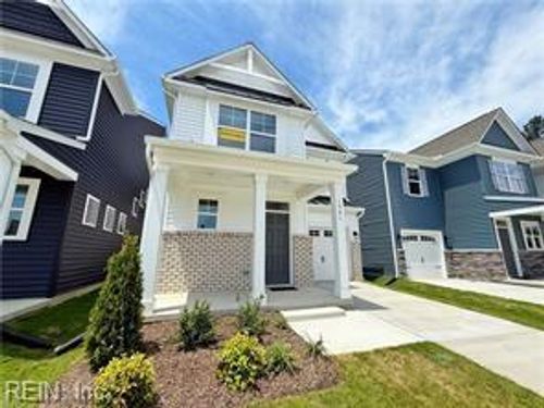 1541 Waltham Ln, Newport News, VA, 23608-7774 | Card Image