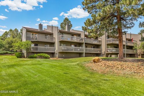 10127-2665 N Valley View Rd, Flagstaff, AZ, 86004-7202 | Card Image