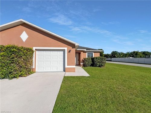 111 Se 2nd Ave, Cape Coral, FL, 33990-1014 | Card Image