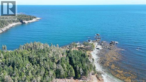 463 White Head Rd, Grand Manan Parish, NB, E5G2K1 | Card Image