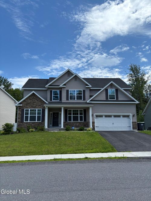 43 Timber Creek Dr, Ballston Lake, NY, 12019-1748 | Card Image