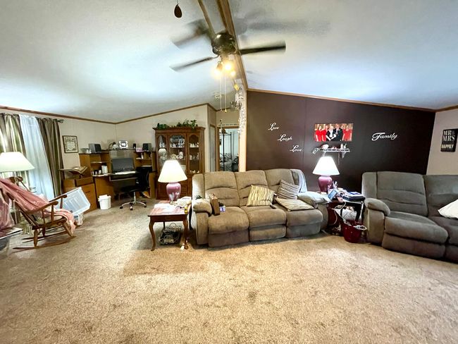 2135 Hillview Dr, Home with 3 bedrooms, 3 bathrooms and 2 parking in Princeton IL | Image 9