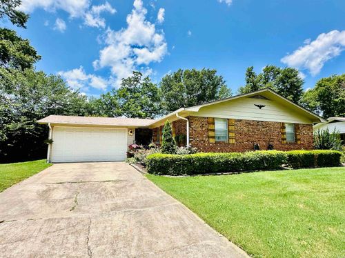 1912 W Arch Ave, Searcy, AR, 72143-5004 | Card Image
