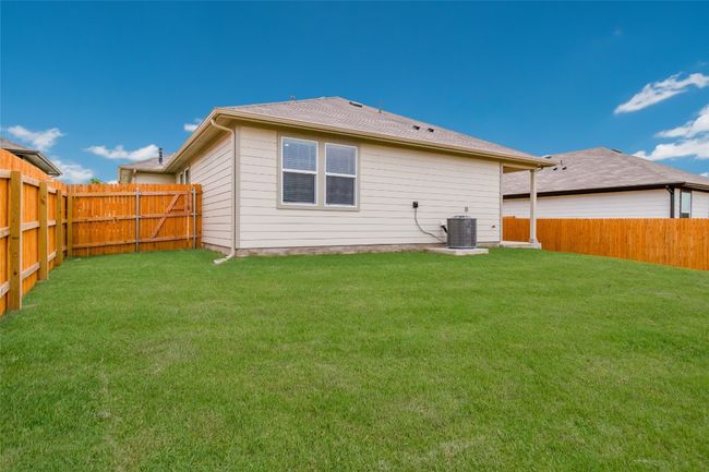 214 Inks Ln, House other with 3 bedrooms, 2 bathrooms and 2 parking in Kyle TX | Image 20