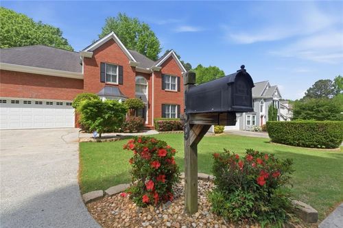 139 Clubhouse Dr Nw, Kennesaw, GA, 30144-5025 | Card Image
