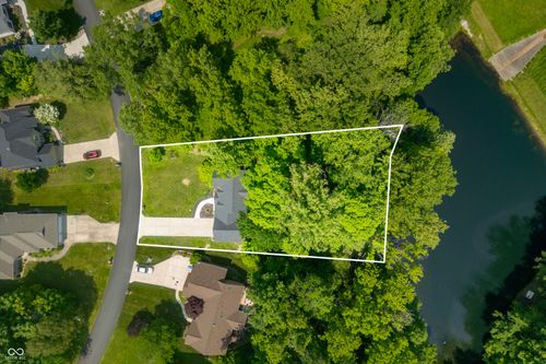 2805 Fox Ct E, Martinsville, IN, 46151-7322 | Card Image