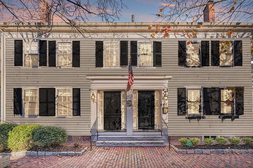 9-9 Spring Street, Newburyport, MA, 01950 | Card Image