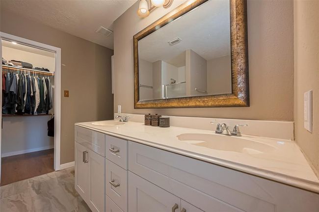 28903 Raestone St, House other with 3 bedrooms, 2 bathrooms and 2 parking in Spring TX | Image 37