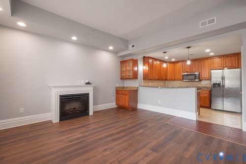 u3c-6 N 6th St, Richmond, VA, 23219-2417 | Card Image