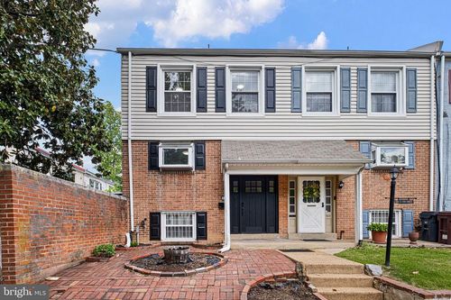 501 E 5th St, WILMINGTON, DE, 19801-4705 | Card Image