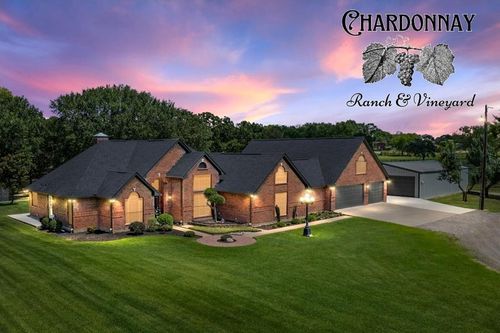 1933 Vz County Road 2721, Mabank, TX, 75147-6111 | Card Image