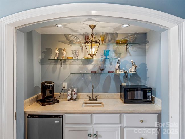 334 Vanderbilt Rd, House other with 5 bedrooms, 6 bathrooms and null parking in Biltmore Forest NC | Image 28