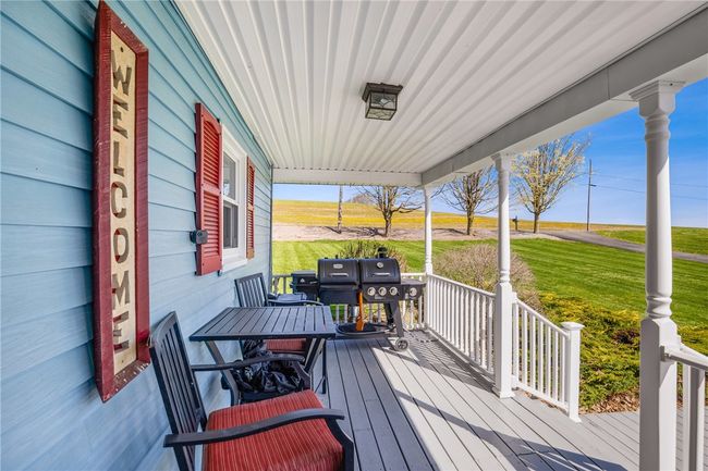 1139 Chickentown Rd, House other with 3 bedrooms, 2 bathrooms and 4 parking in Somerset PA | Image 4