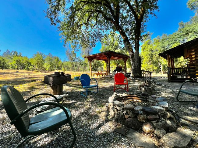 9110 Hidden Valley Rd, House other with 1 bedrooms, 1 bathrooms and null parking in Mountain Ranch CA | Image 6