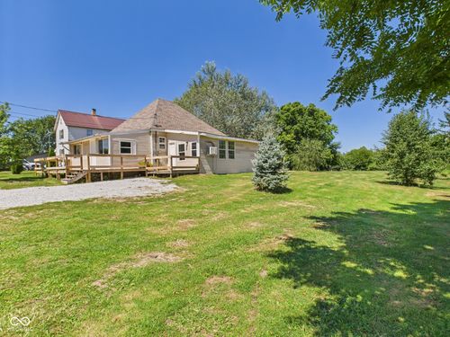 1310 W 1st St, Alexandria, IN, 46001-2106 | Card Image