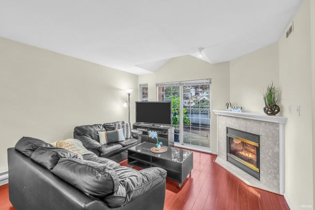 20 - 7433 16 Th Street, Townhouse with 3 bedrooms, 2 bathrooms and 1 parking in Burnaby BC | Image 6