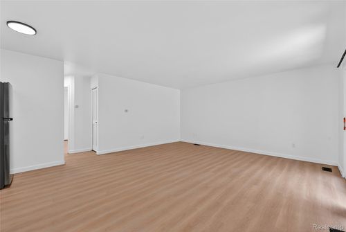14-48770 Shelby Road, Shelby Charter Township, MI, 48317 | Card Image