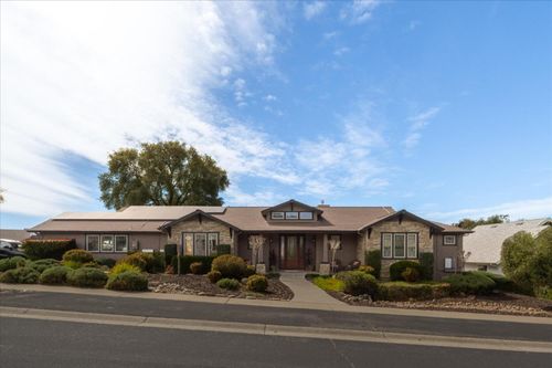 576 Chimney Hill Ct, Angels Camp, CA, 95222-9550 | Card Image