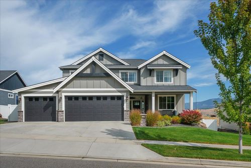 2327 S Fairmont Estates Dr, Greenacres, WA, 99016-7820 | Card Image