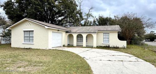 8046 Triumph Ln S, Jacksonville, FL, 32244-2404 | Card Image