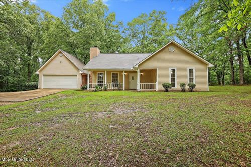 1554 Orchard Wood Rd, Terry, MS, 39170-9371 | Card Image
