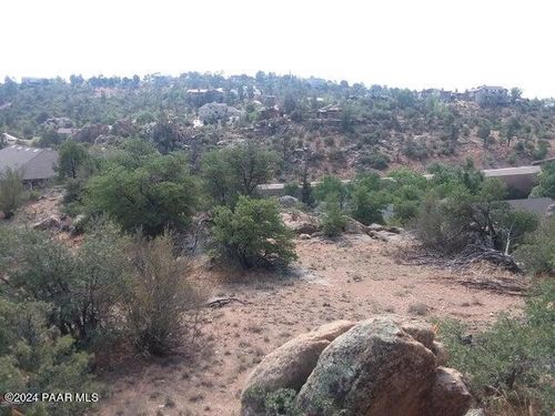 2228 Fern Dr, Prescott, AZ, 86305-4070 | Card Image
