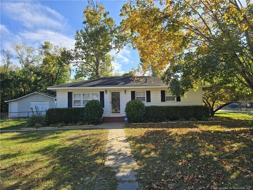 6505 Elkins St, Fayetteville, NC, 28304-2706 | Card Image