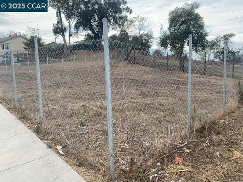 139 Laurel St, Vallejo, CA, 94591-7974 | Card Image